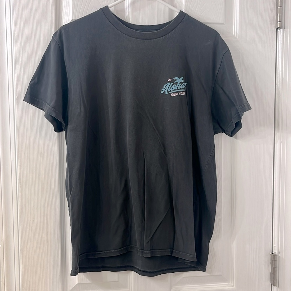 Men’s size Medium Billabong Tshirt